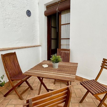 Al-Mansur Apartment Гранада Екстериор снимка