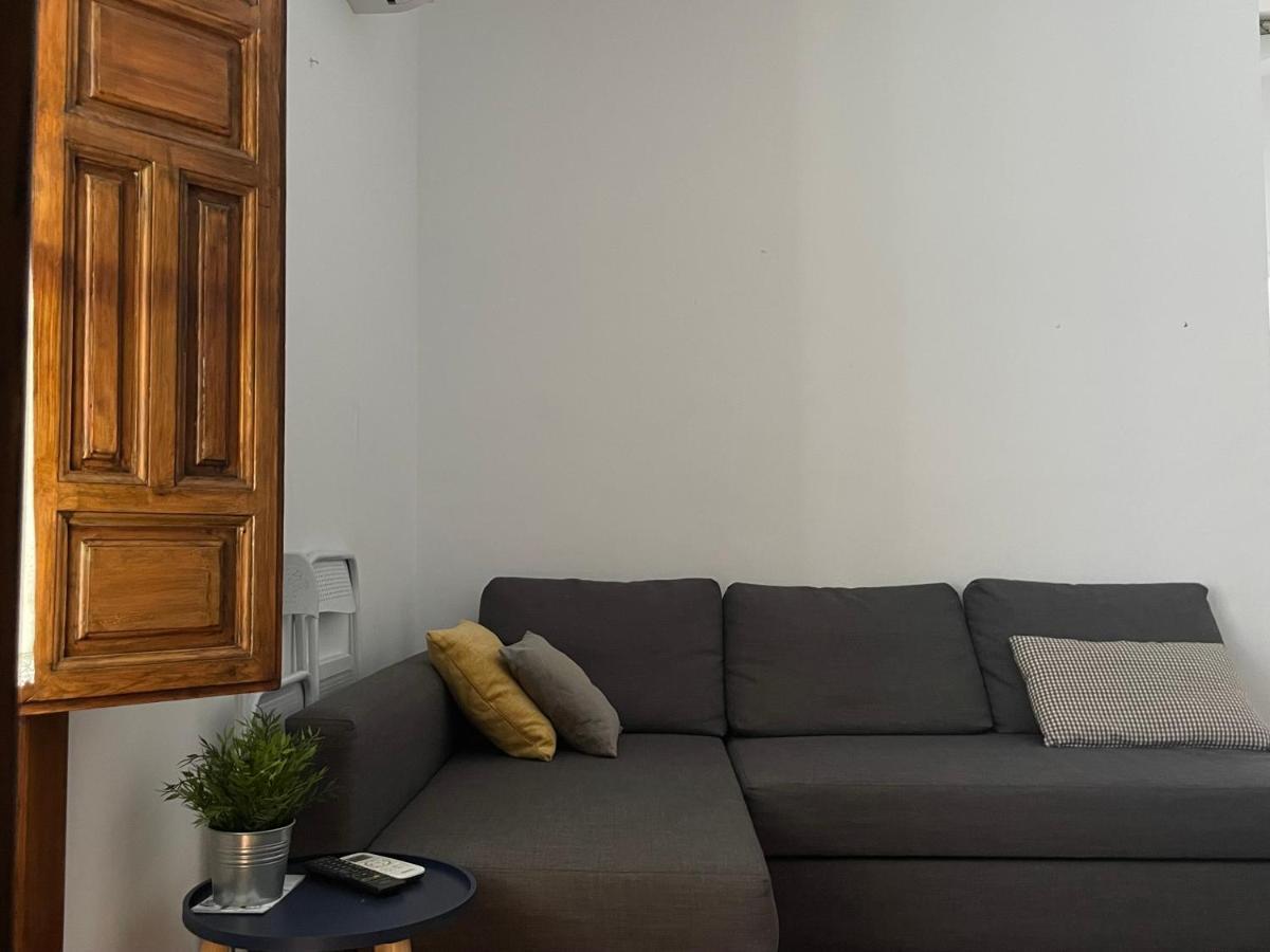 Al-Mansur Apartment Гранада Екстериор снимка