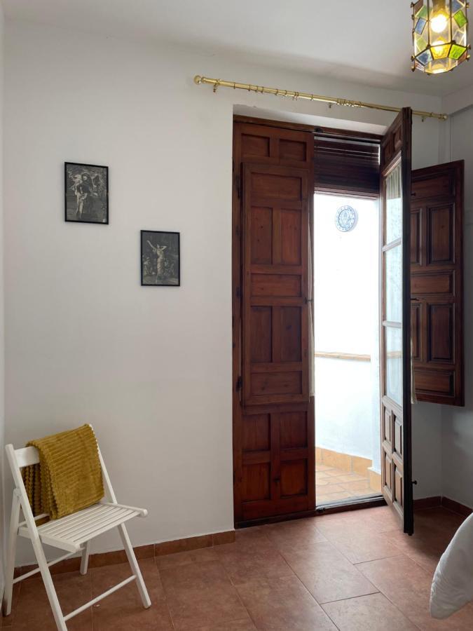 Al-Mansur Apartment Гранада Екстериор снимка