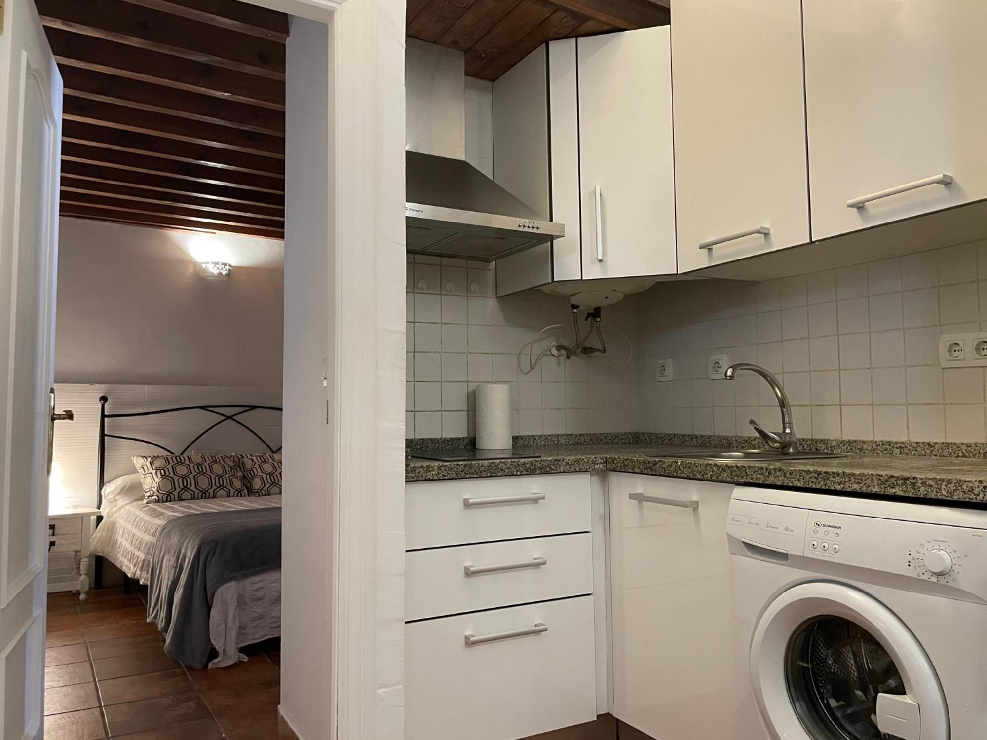 Al-Mansur Apartment Гранада Стая снимка